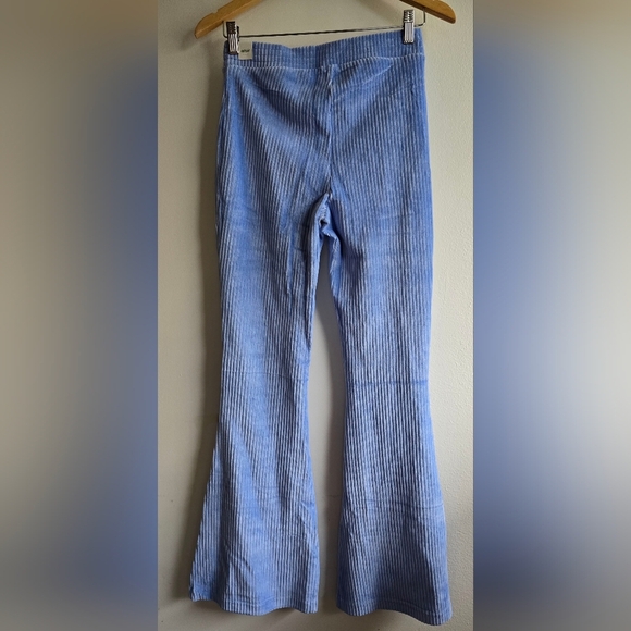 NWT! Aerie, Groove-On Velour High Waisted Flare Pants, Light Blue, Size Small - Picture 6 of 9